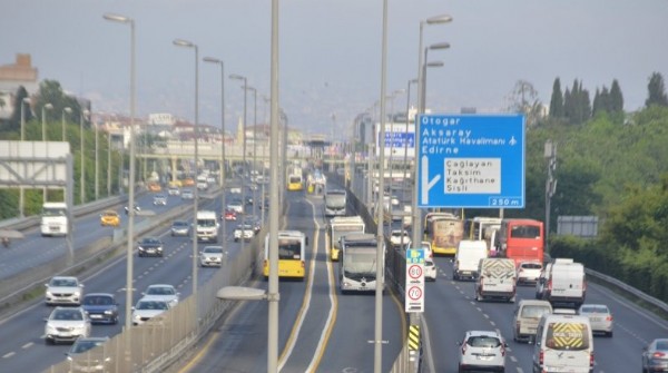 İşte 4 günlük kısıtlama sonrası İstanbul'da bu sabah!